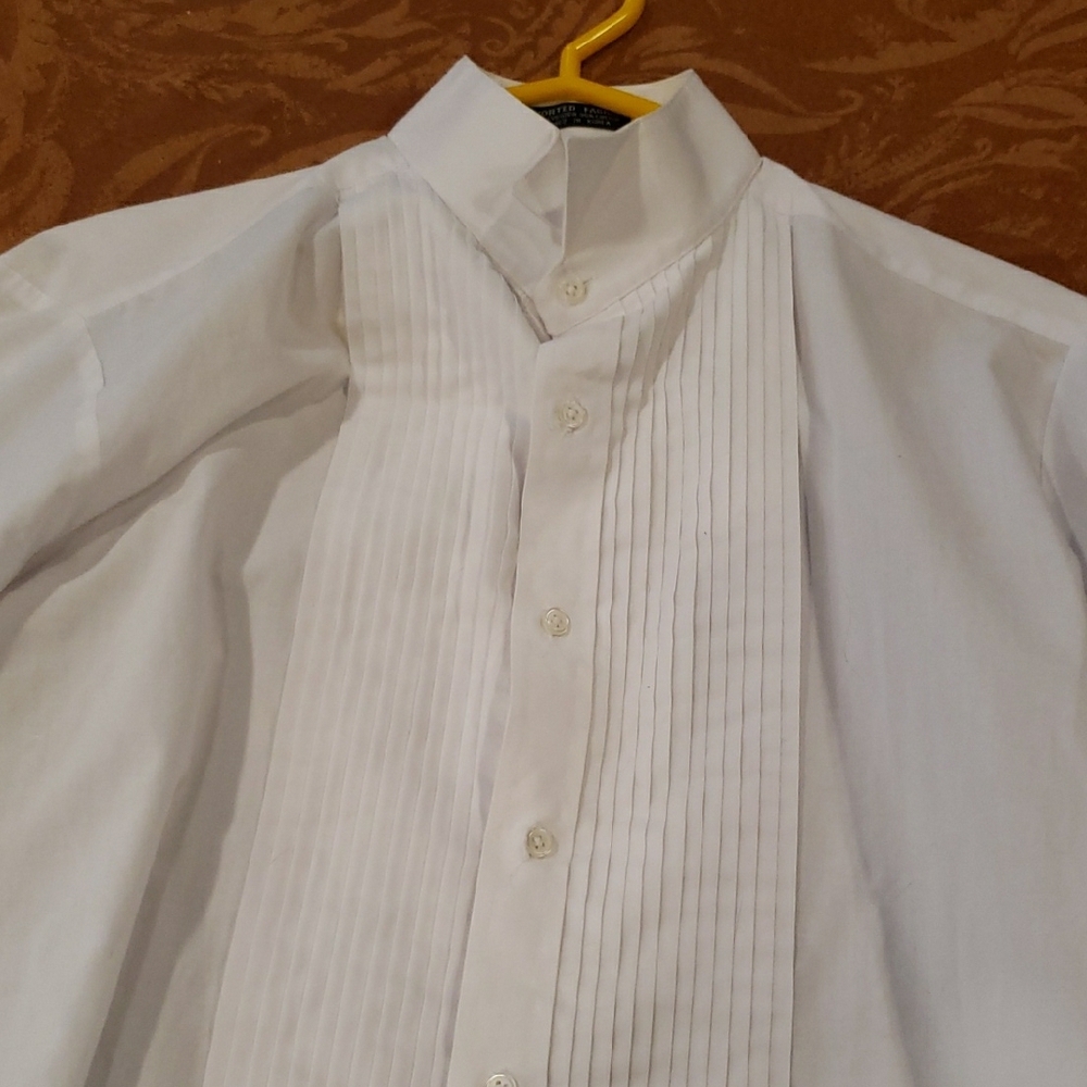 16 1/2 32-33 Stanley Blacker Tuxedo Shirt Classic